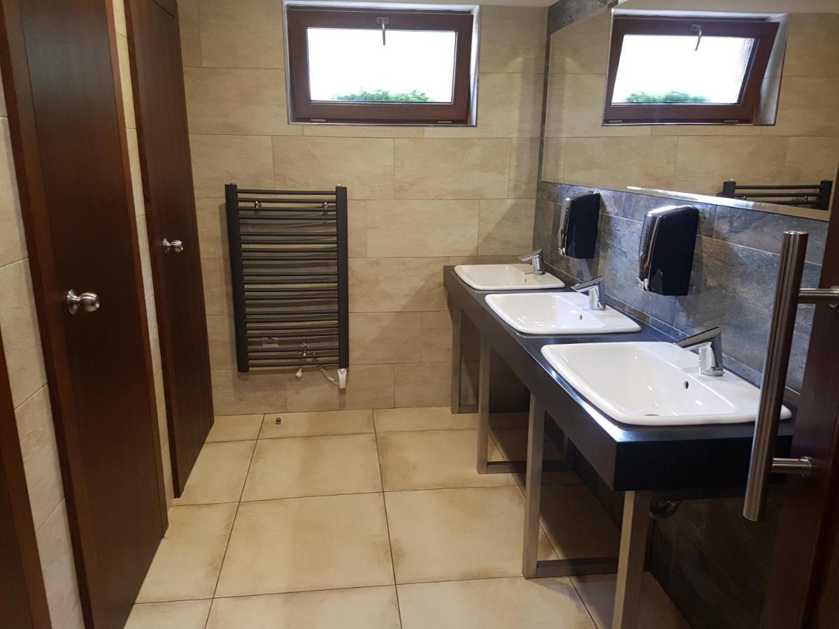 Apartman Centrum V Sukromi Restauracia U Jakuba マルティン エクステリア 写真